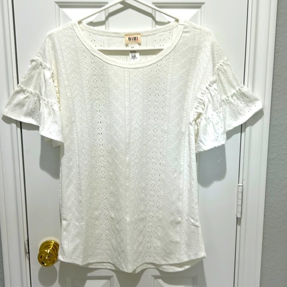 BiBi Tops - Bibi Bell Sleeved Eyelet Tee Shirt